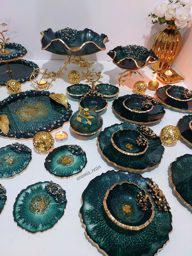 پیاله سبز و طلایی جنس رزین اپوکسی