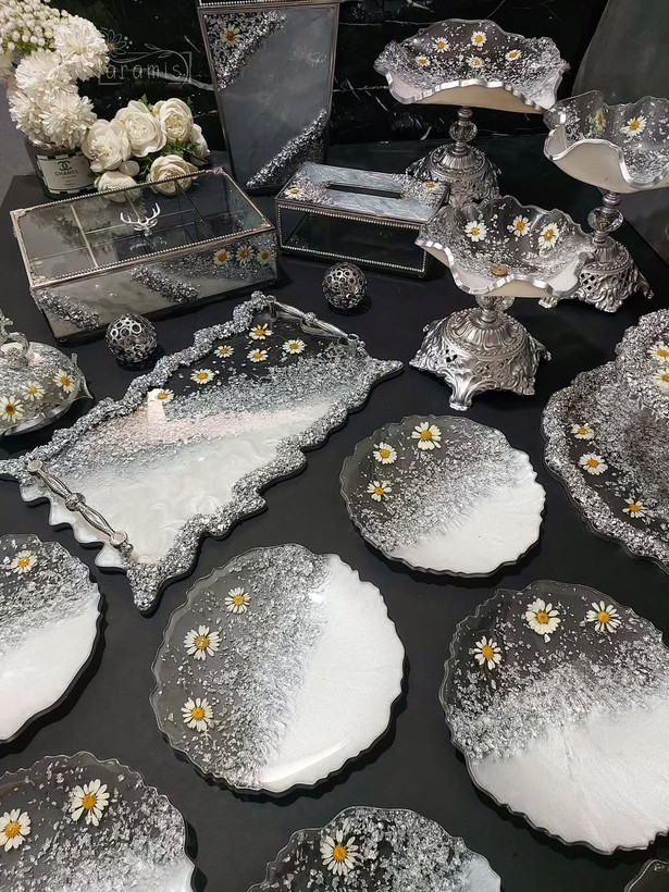 سینی رزینی بابونه سفید نقره ای پیش دستی سفید نقره ای