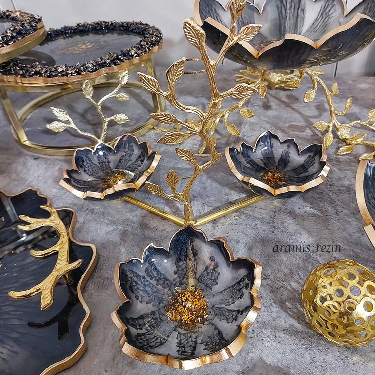 اردوخوری لوکس و جذاب مشکی طلایی