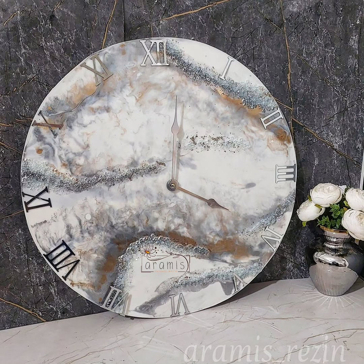 ساعت دیواری طوسی