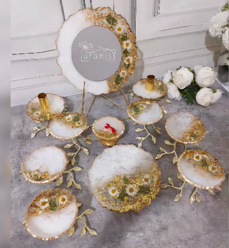 هفتسین رزینی سفید طلایی بابونه