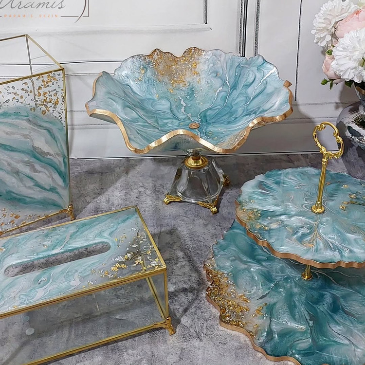 ظروف رزینی فیروزه ای