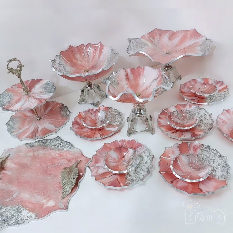 سرویس پذیرایی صورتی نقره ای