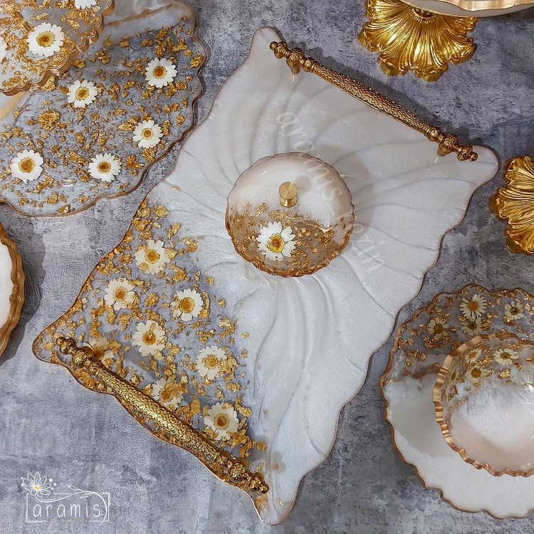 سینی پذیرایی رزینی بابونه طلایی سفید مستطیلی