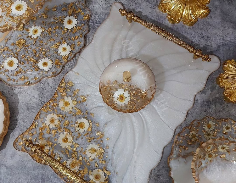 سینی سفید طلایی