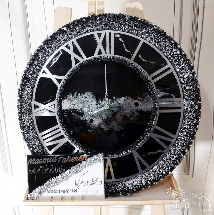 ساعت مشکی نقره ای رزینی طرح سنگ جاکلیدی دیواری رزینی سفید نقره ای مشکی