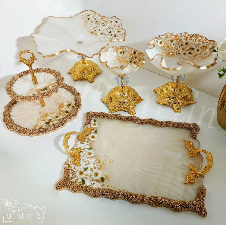 ظروف سفید طلایی بابونه رزینی